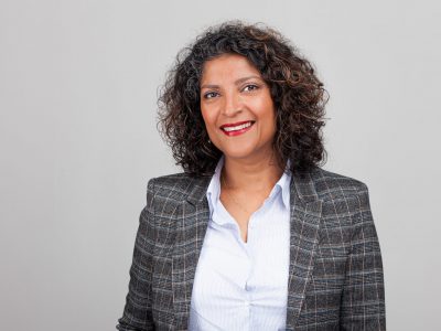 Zakelikj portret vrouw – FotoFluvius Zakelikj portret vrouw - FotoFluvius
