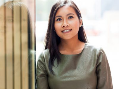 Zakelijk portret student – FotoFluvius Zakelijk portret student - FotoFluvius