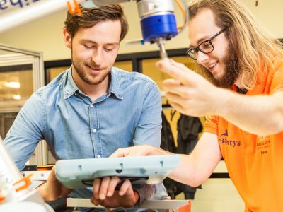 Techniekstudenten robotica - FotoFluvius